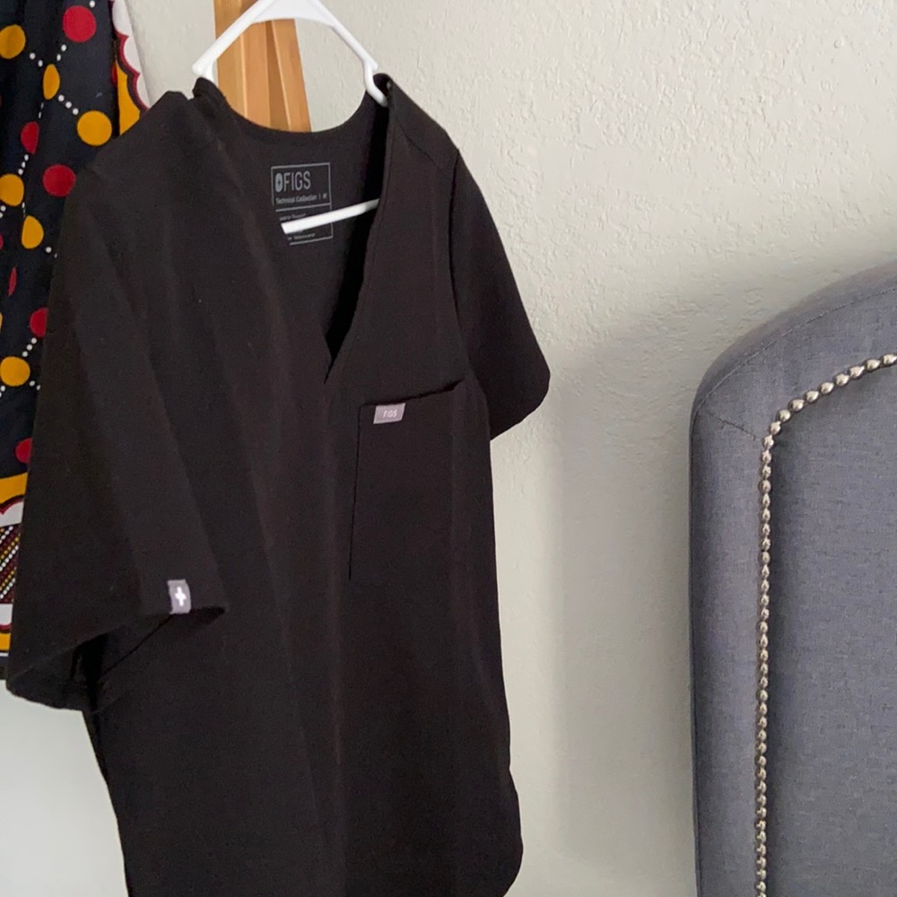 Black Figs Medium Set Petite Pants